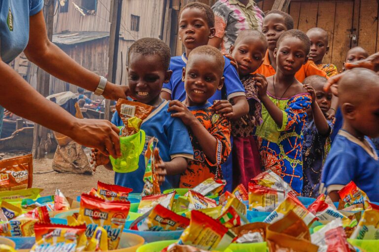 pexels lagosfoodbank 9090750
